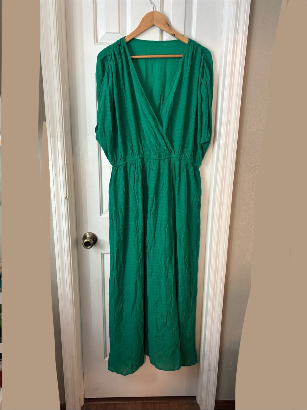 New! Cupshe Emerald Green Wrap Maxi Swim Coverup
